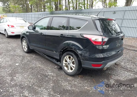 2017 Ford Escape Se from USA, damaged, VIN 1FMCU9GD8HUD02814